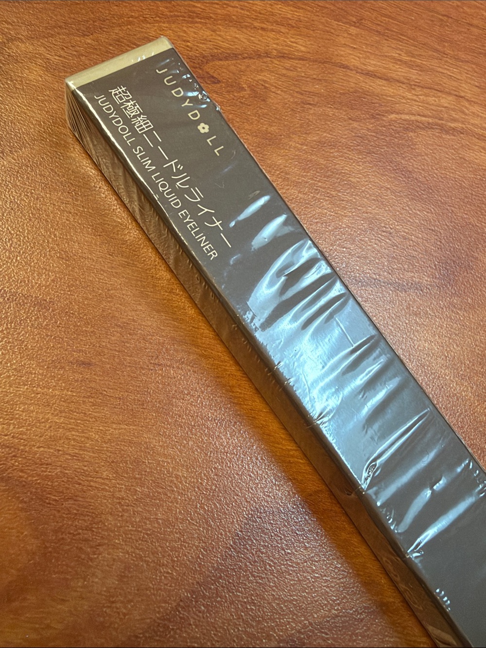 JudyDoll Blooming Liquid Eyeliner Dark Brown (very thin eyeliner)